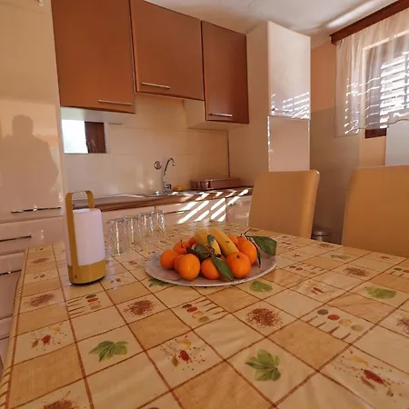 Peaceful House Senija - Four Bedroom With Terrace &sea View *