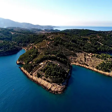 Peaceful House Senija - Four Bedroom With Terrace &sea View Ferienhaus Ostrvo Šijak