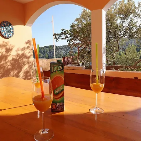 Peaceful House Senija - Four Bedroom With Terrace &sea View Ostrvo Šijak